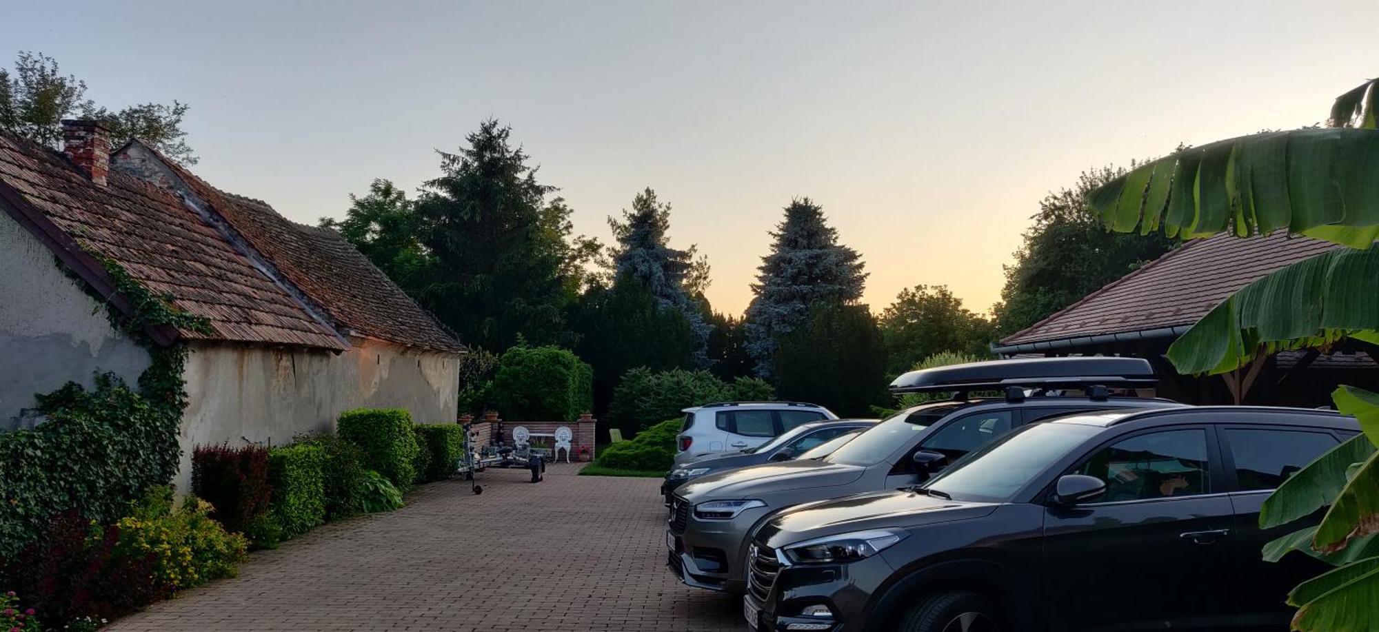 Korona Panzio Bed & Breakfast Balatonbereny Luaran gambar