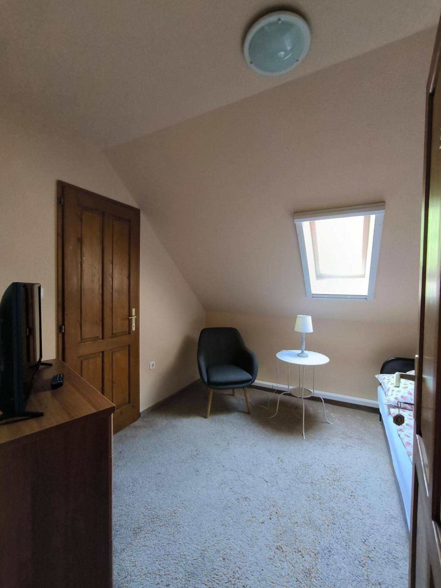 Korona Panzio Bed & Breakfast Balatonbereny Luaran gambar